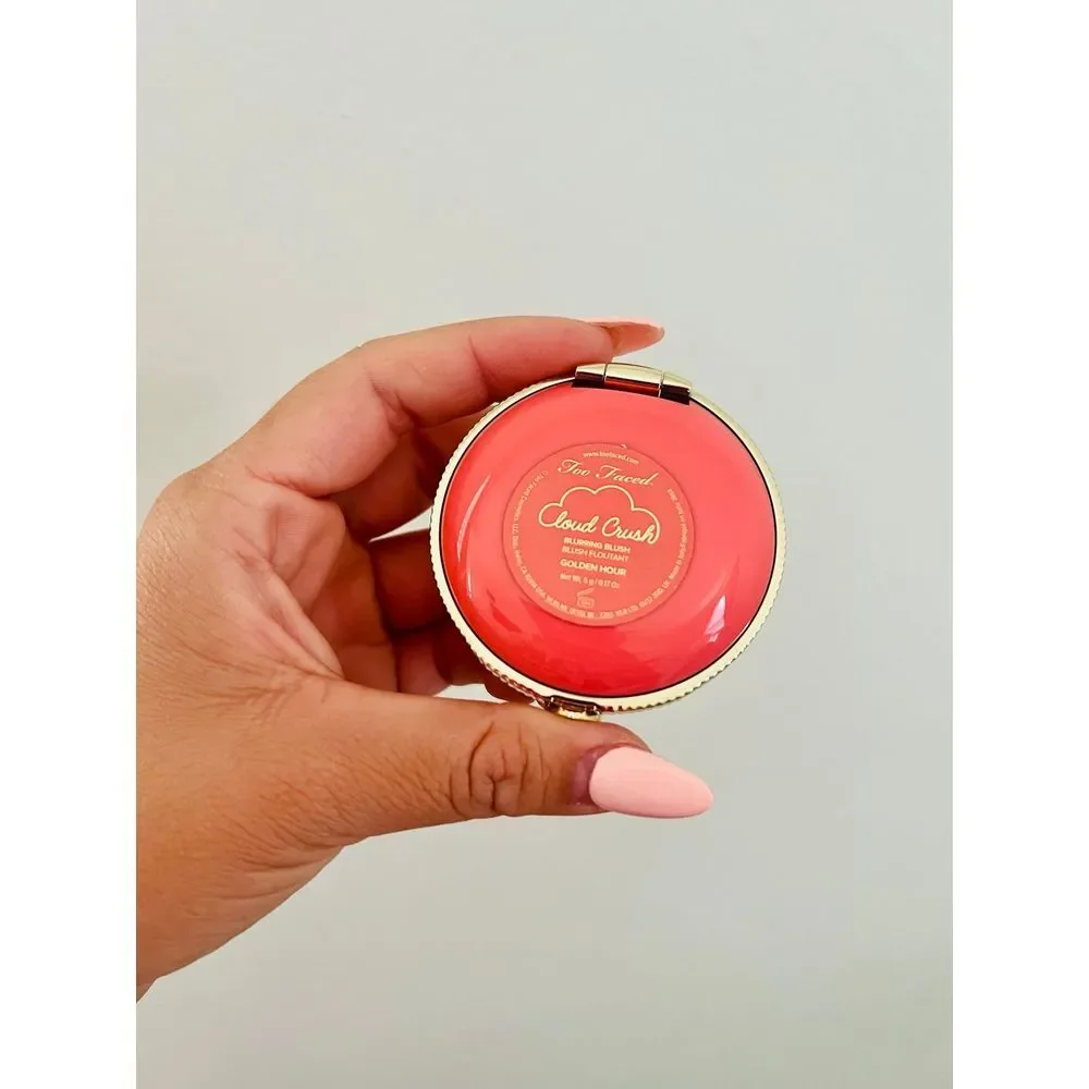 NWOB TOO‎ FACED CLOUD CRUSH BLUSH - SHADE GOLDEN HOUR
